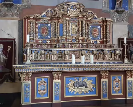 035 L’autel baroque et son tabernacle (début XVIIème siècle)