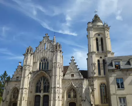P1220957 Eglise Saint-Pierre, XIè-XVIè s.