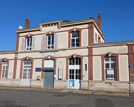 049 Fin de la randonnée à la gare de Chars (ligne Paris – Gisors)