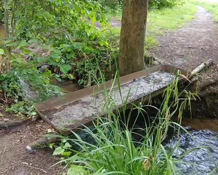 036 Petit pont sur la Mauldre près de l’ancien gué