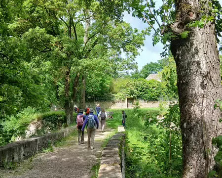 029 L’ancien pont-levis, qui permettait l’accès au château, a été remplacé par un pont en pierre