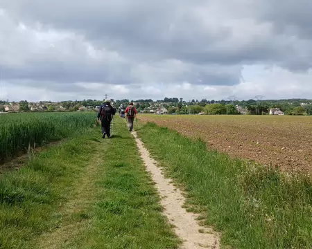 011 Arrivée à Plaisir (à l’est de Villiers-Saint-Frédéric)