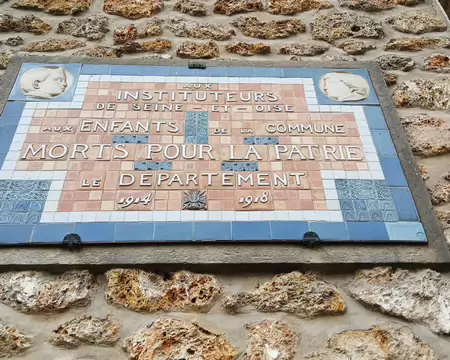 014 Plaque commémorative (ancienne mairie de Plaisir)
