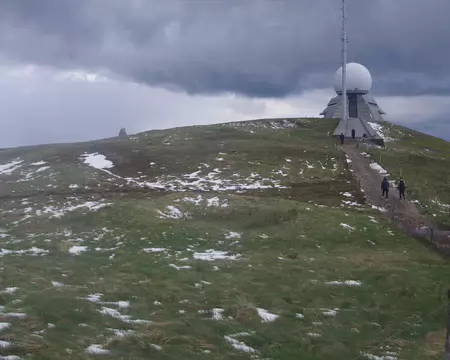 IMGP8096 Radar de la DGAC au Grand Ballon. Le nom (de la montagne) est sans rapport avec cette coupole