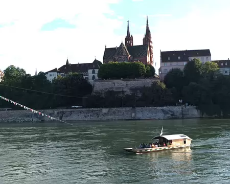 13 le Rhin, Bâle