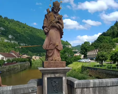43 statue de St Jean Nepomucene