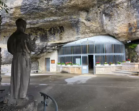 021 Statue de Saint Ferjeux, premier prédicateur de la foi catholique en Franche-Comté.