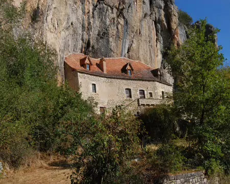 5_IMG-20260723-060 Maisons troglodytes à St Sulpice sur Célé.