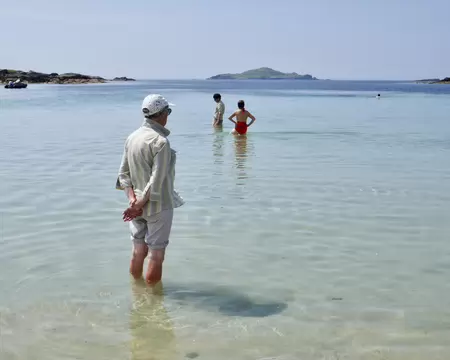 Première baignade.