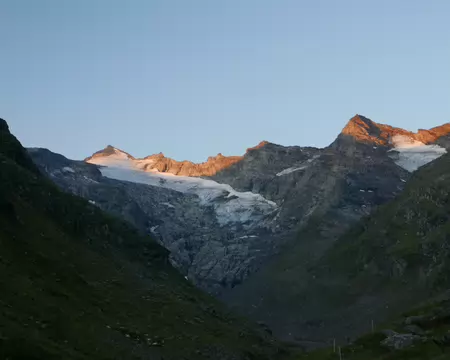 2026-08-08 06-27-22