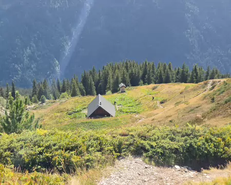 2026-08-22-16h36m56 Arrivée au refuge de La Perrière