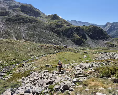 2026-08-23-15h12m00 Aavnt de rejoindre une cabane de berger