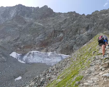 2026-08-24-09h41m36 On remonte la moraine