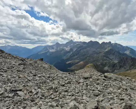 2026-08-25-15h34m29 Vue sur le grand pic de Belledonne