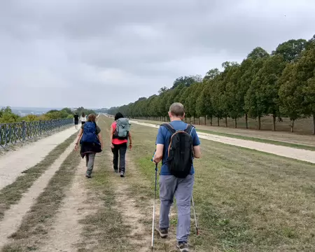 019 La Grande Terrasse, longue de 2 km, est l’œuvre d’André Le Nôtre. Construite de 1669 à 1674 sous le règne de Louis XIV