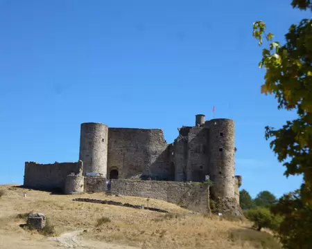 P1230807 Château de Portes, début de construction au XIè s.