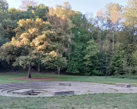 009 La Fontaine des Nouettes