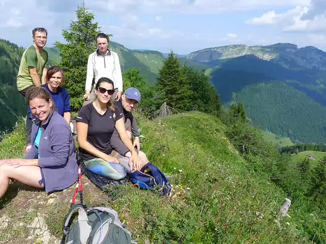 2019-07 Chablais - le Roc d'Enfer Jean-Charles R, Charles S, détail sortie