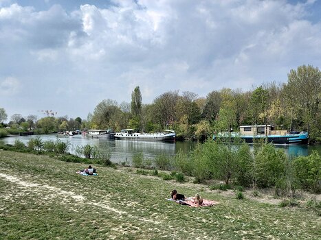 2021-04 Parc de la Haute-Île Hélène B, détail sortie