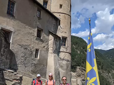 2021-07 Queyras Marie-Hélène C, Isabelle G, Xavier L, détail sortie