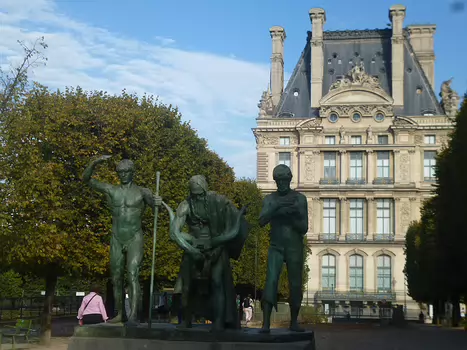 2022-08 Palais Royal Dominique F, détail sortie