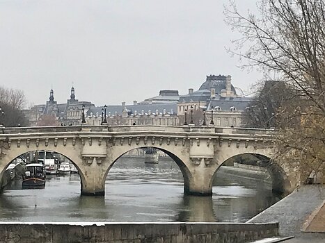 2022-12 Cité-Concorde Dominique B, détail sortie