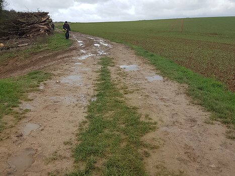 2023-03 Hermes Isabelle P, Maria R, Virginie C, Cédric B, Xavier G, détail sortie