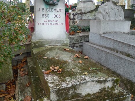 2025-11 Père Lachaise Dominique F, détail sortie