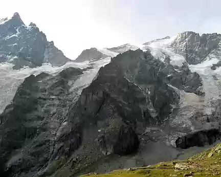 0093 J8 (Glacier de la Girose AR) - La Meije depuis Peyrou d'Amont