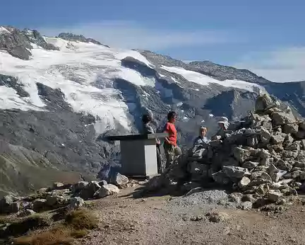 DSCN0506 Arrivée au sommet du petit mont Blanc (2677 m)