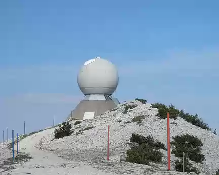 PXL043 la station radar vue du col des Tempêtes