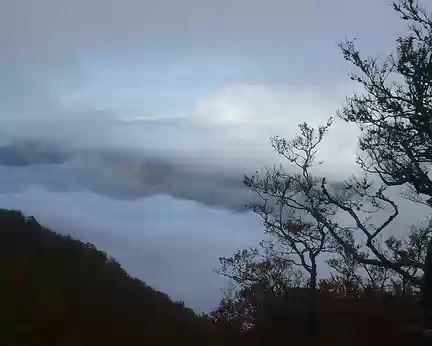 059 Mer de nuage dans le canyon d'Ehujarré.