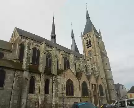 PXL030 Dourdan, Eglise St-Germain d'Auxerre, XIIè siècle