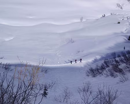 0004 Les skieurs nous rattrapent !