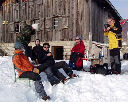 023 Et là, pour la dégustation du second gâteau au chocolat du jour!