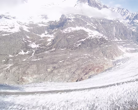 005 En panoramique même, il n'entre pas complètement.