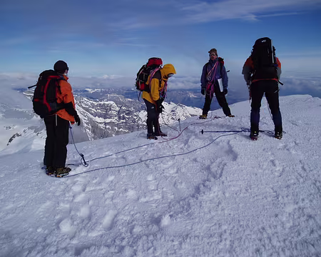 086 Le soleil est encore présent pour quelques secondes.