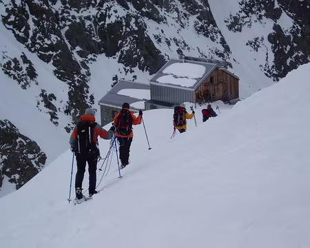 098 Retour case départ.