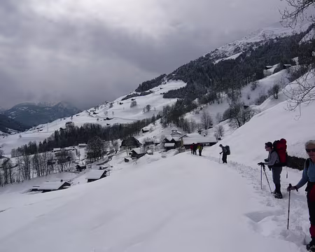 064 … on prend ses distances