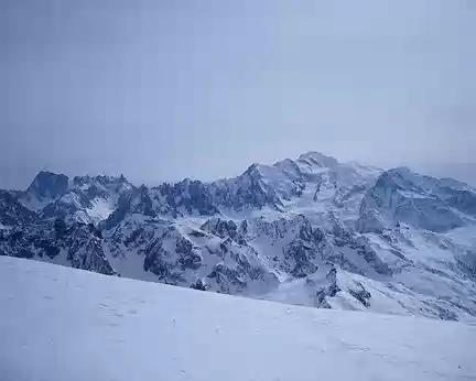 S1031832 d'un coté le Mont Blanc