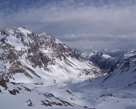 33a Coup d'oeil sur la Vallée Etroite.