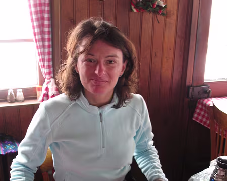 049 Forcément ! Il y en a qui prennent deux parts !