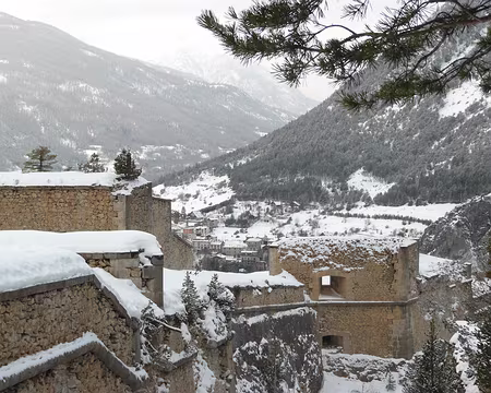 PXL032b Fort Dauphin.