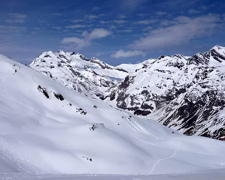 PXL046 Et redescente en vallée