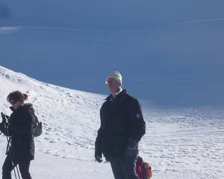 PXL058 Frédérique et Eric après le déjeuner pris sous le Grand Aréa