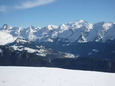 Isabelle Isabelle Charles, détail sortie