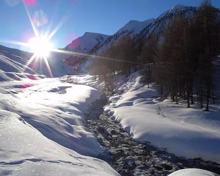 Col Agnel (Italie) au départ de Fontgillarde Traversée du vallon d’Aigue Agnelle vers le col Agnel (2744m)