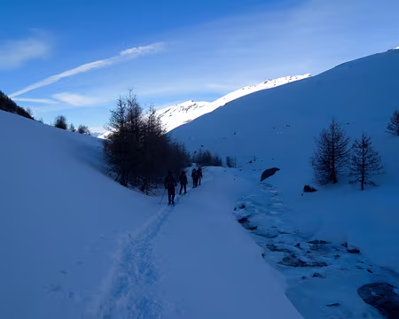 Col Agnel (Italie) au départ de Fontgillarde Traversée du vallon d’Aigue Agnelle vers le col Agnel (2744m)