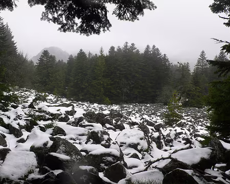 112 La rivière de pierres du Villaret.