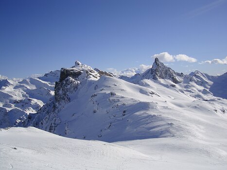Emmanuel Emmanuel M, détail sortie
